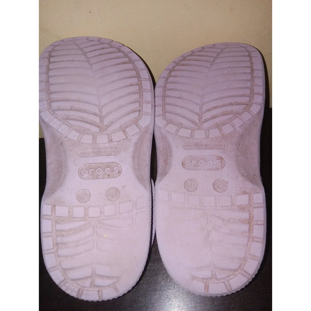 Crocs Classic Clog‎ Lavender Purple With Charm Women's Kids J3 Casual Shoe